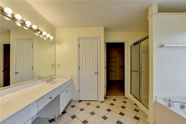 $2,999 | 435 Leasingham Way, Duluth, GA 30097