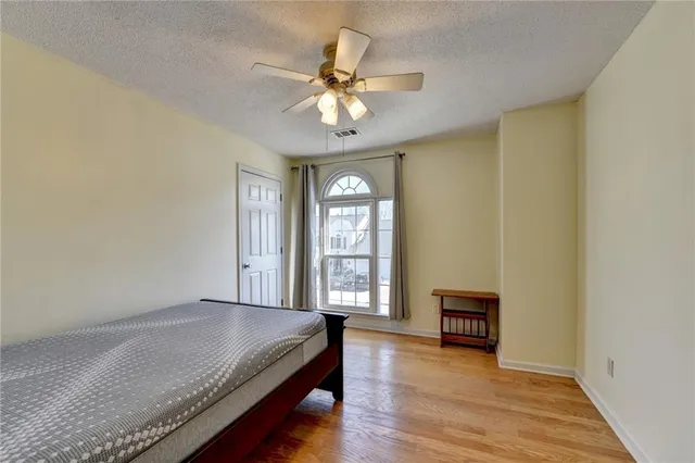 $2,999 | 435 Leasingham Way, Duluth, GA 30097