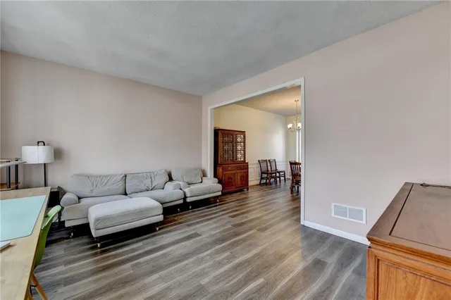 $2,999 | 435 Leasingham Way, Duluth, GA 30097