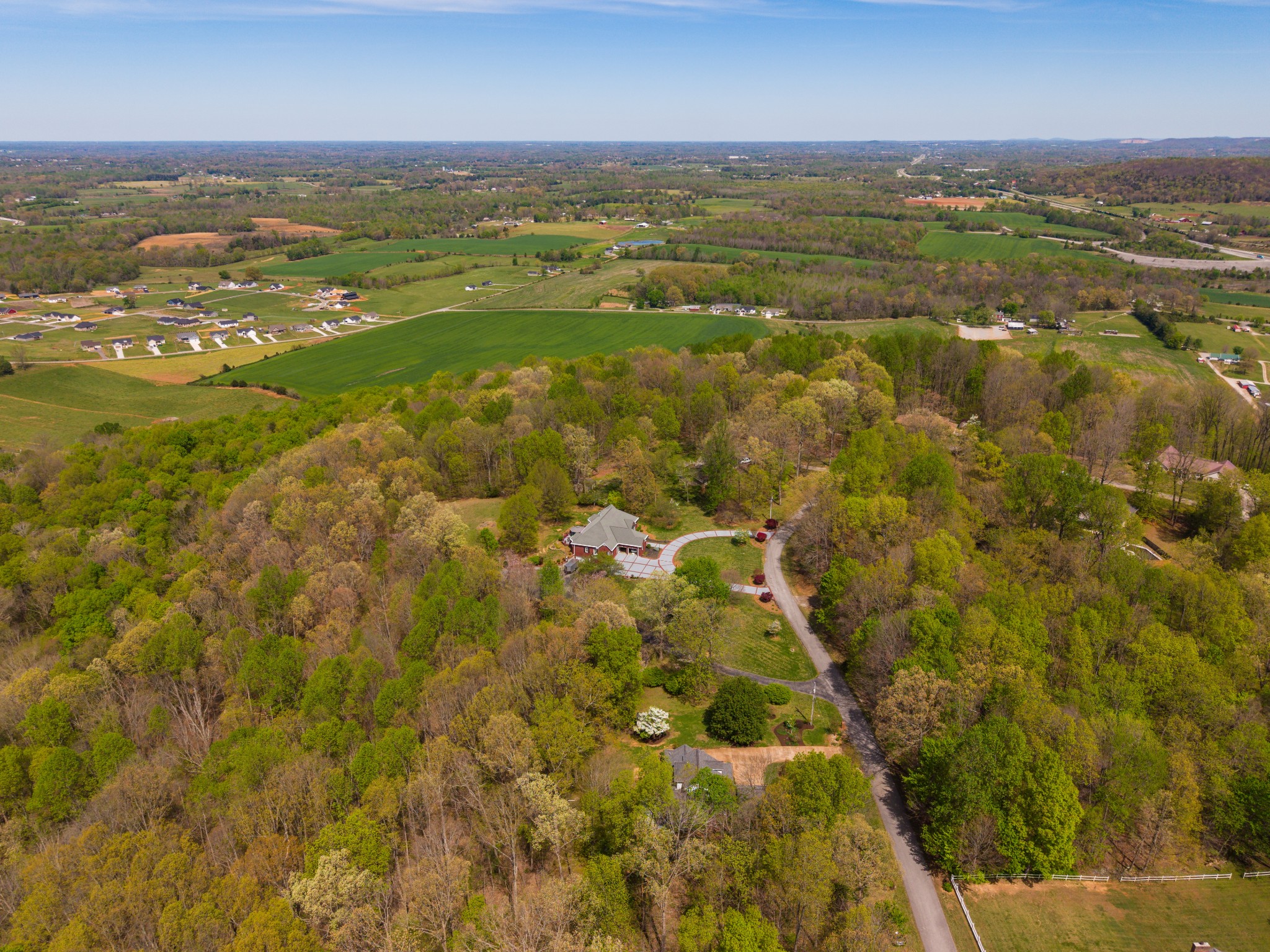 1876 Ridgewood Drive Sparta, TN 38583 - Photo 4 of 63