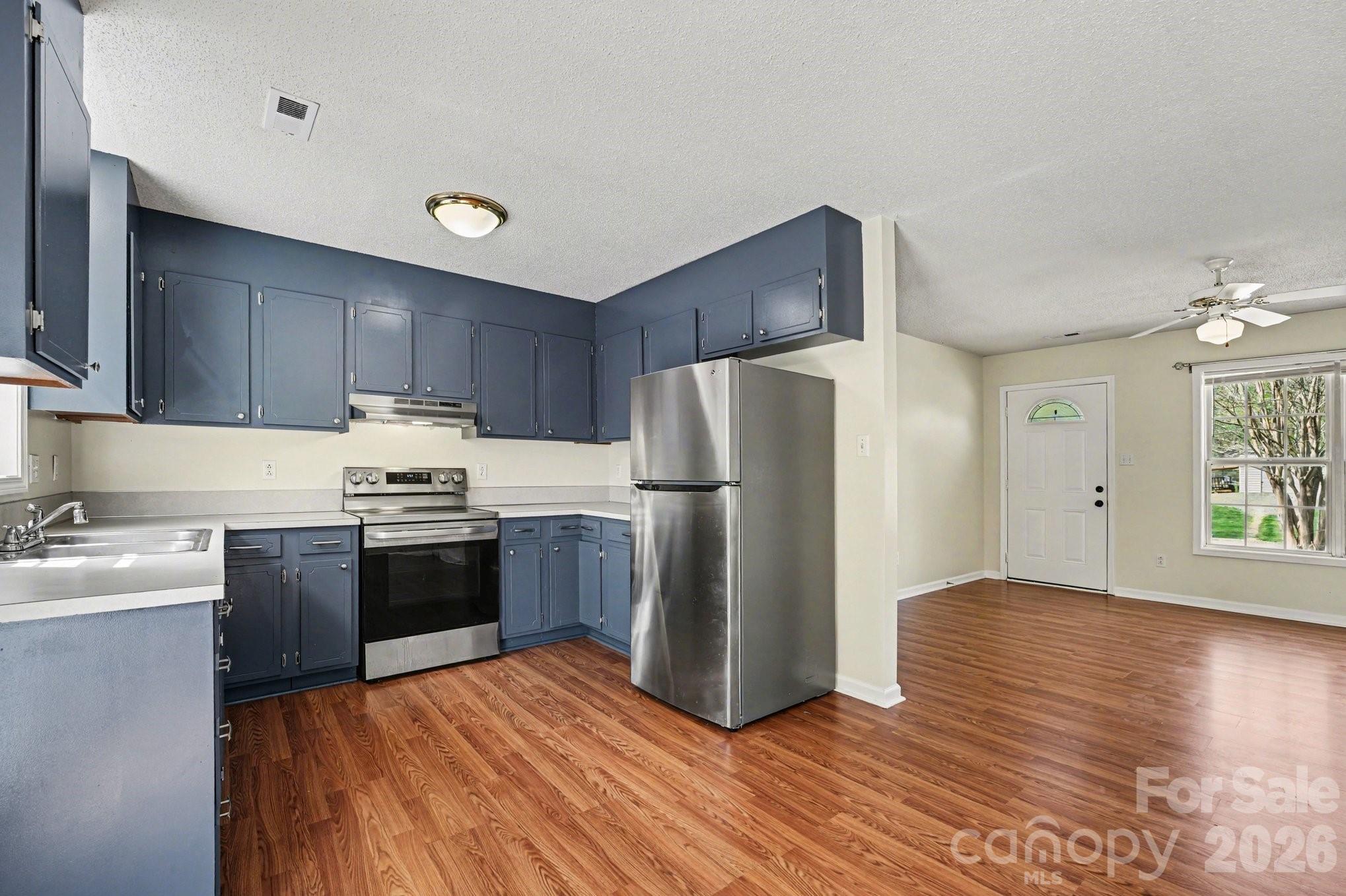 4936 Tumbling Creek Road Conover, NC 28613 - Photo 4 of 16