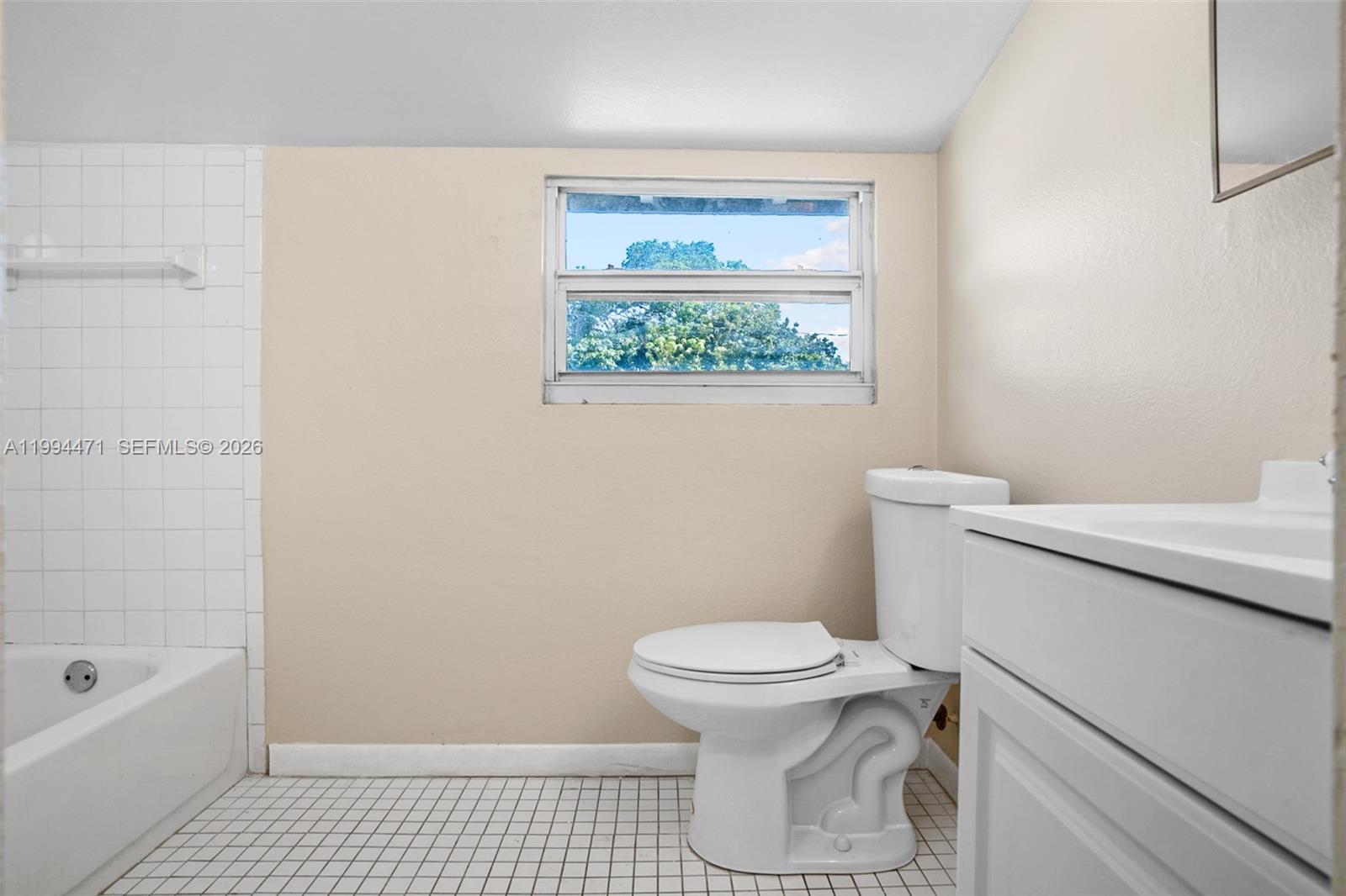 212 Southwest 11th Street Dania Beach, FL 33004 - Photo 29 of 42