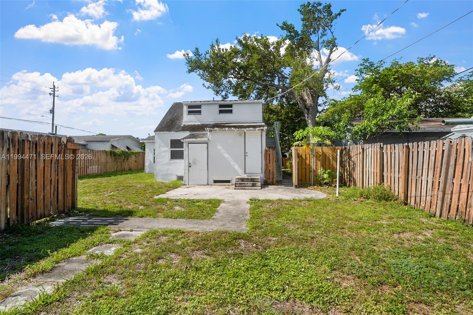 212 Southwest 11th Street Dania Beach, FL 33004 - Photo 34 of 42