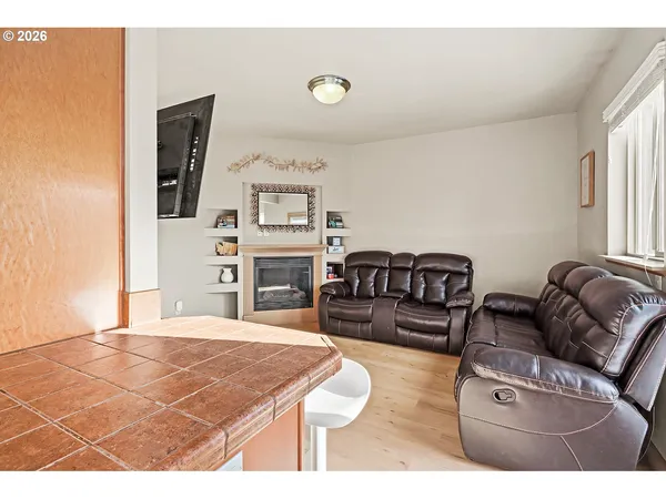 $420,000 | 41 Lasher Street, Unit C4, Stevenson, WA 98648