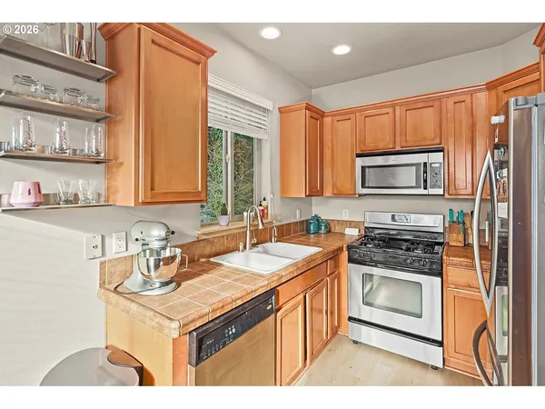 $420,000 | 41 Lasher Street, Unit C4, Stevenson, WA 98648