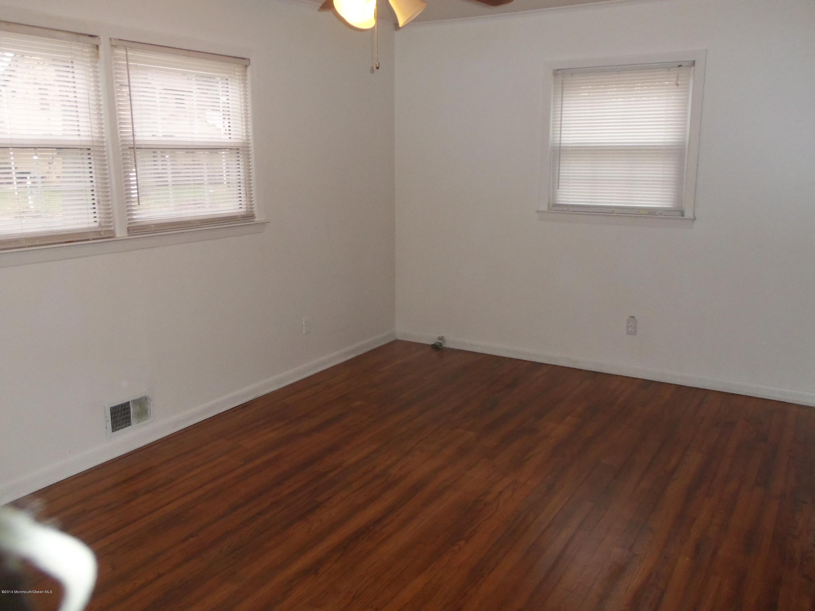 65 Manito Road Manasquan, NJ 08736 - Photo 6 of 6 100_4489