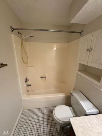 $1,795 | 488 Orchardview Drive, Greenwood, IN 46142