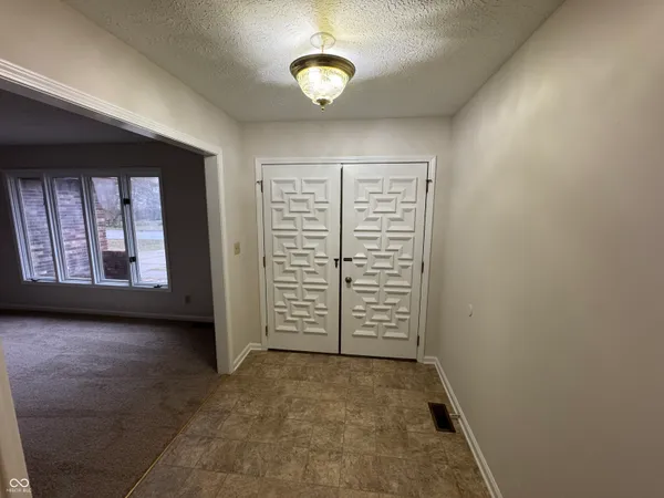 $1,795 | 488 Orchardview Drive, Greenwood, IN 46142