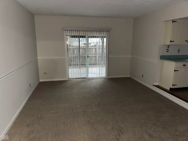 $1,795 | 488 Orchardview Drive, Greenwood, IN 46142