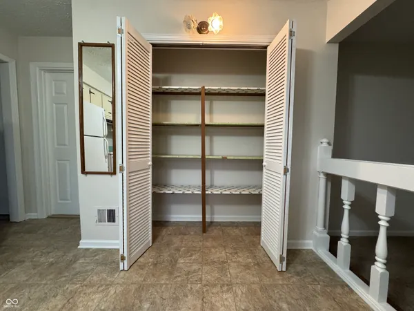 $1,795 | 488 Orchardview Drive, Greenwood, IN 46142