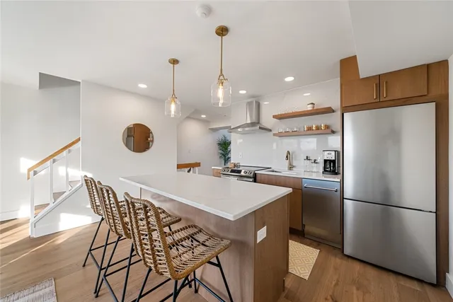 $8,000 | 310 Swans Wharf Row, Newport, RI 02840