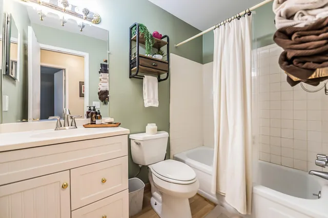 $183,000 | 2938 Roundtree Boulevard, Ypsilanti, MI 48197