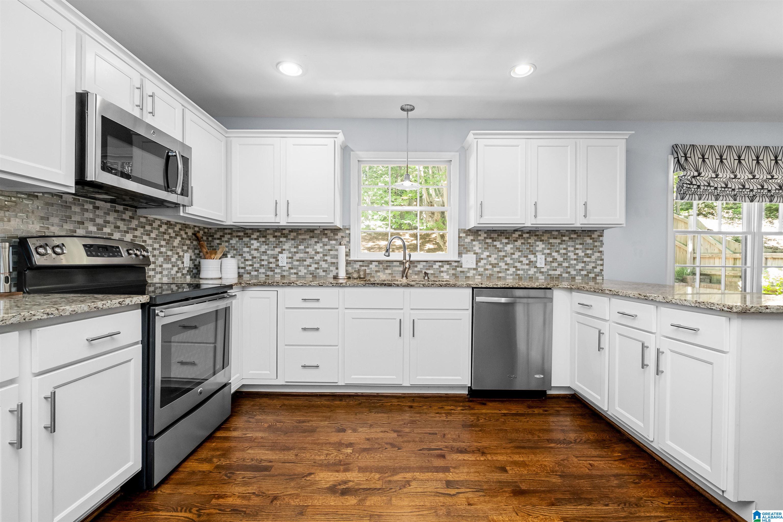 3418 North River Road Birmingham, AL 35223 - Photo 14 of 46