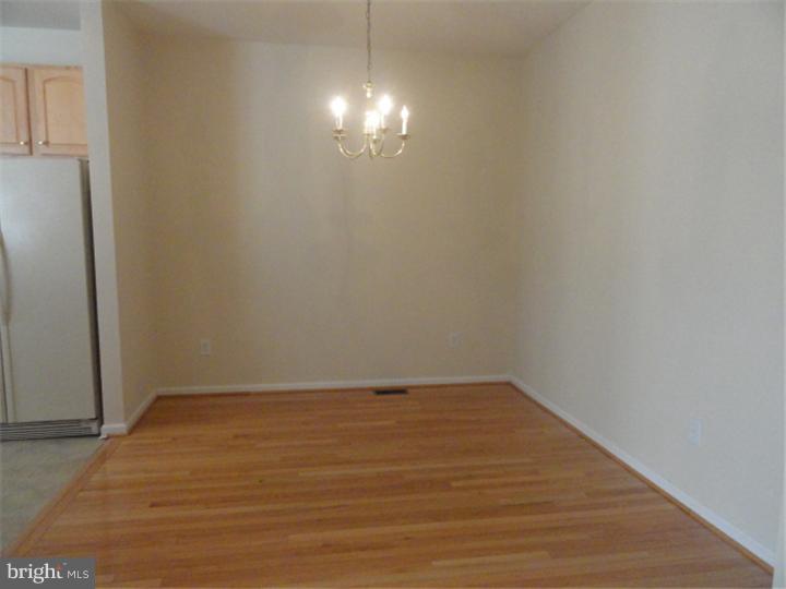 36 Threadleaf Terrace Burlington, NJ 08016 - Photo 9 of 11 Dining Room