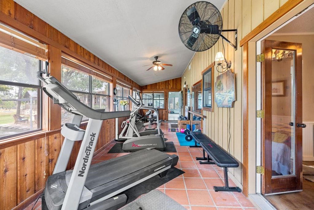 257 Encino Loop Kerrville, TX 78028 - Photo 29 of 92