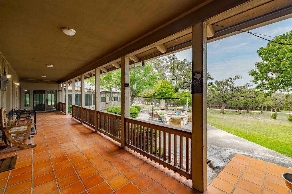 257 Encino Loop Kerrville, TX 78028 - Photo 51 of 92