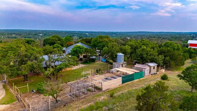 $1,200,000 | 257 Encino Loop, Kerrville, TX 78028