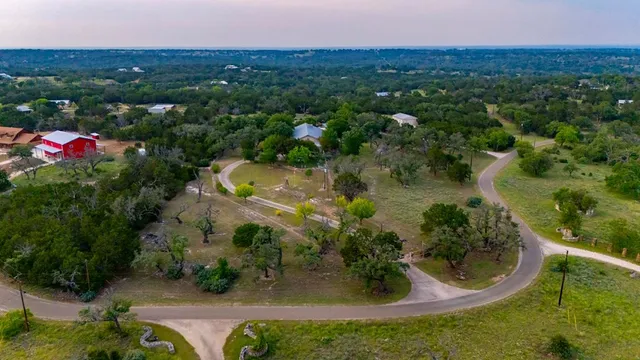 $1,200,000 | 257 Encino Loop, Kerrville, TX 78028