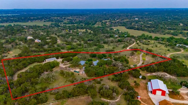 $1,200,000 | 257 Encino Loop, Kerrville, TX 78028
