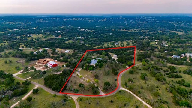 $1,200,000 | 257 Encino Loop, Kerrville, TX 78028
