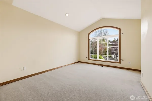 $997,000 | 1104 V Street Northwest, Auburn, WA 98001