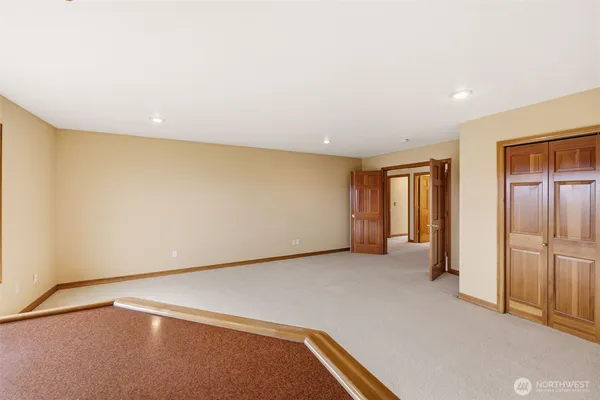 $997,000 | 1104 V Street Northwest, Auburn, WA 98001