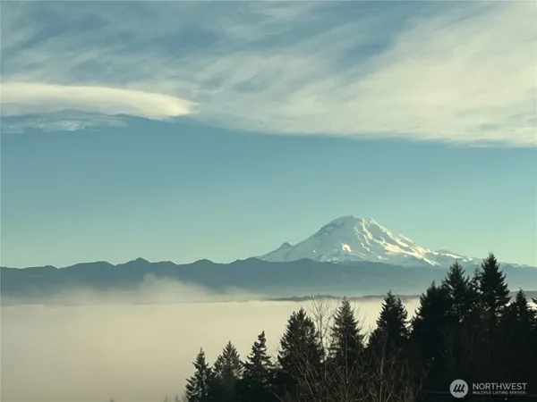 $997,000 | 1104 V Street Northwest, Auburn, WA 98001