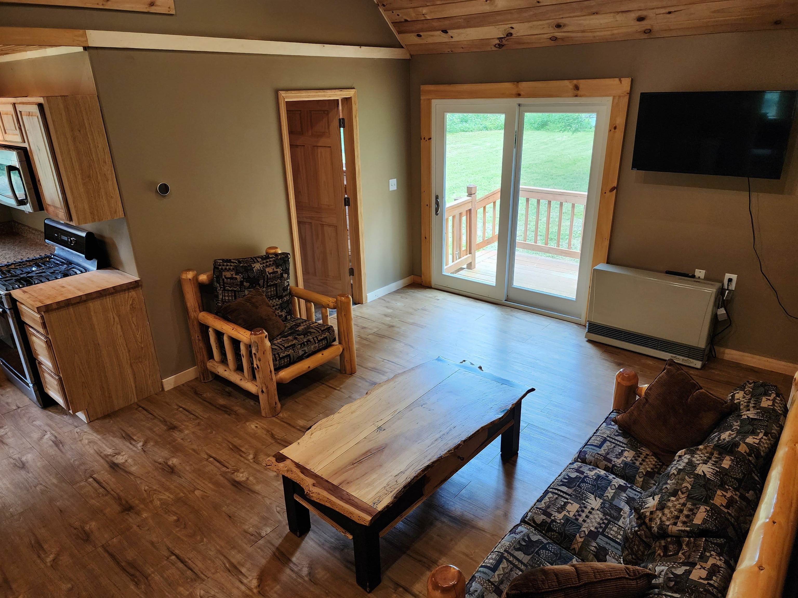 13 Demers Road Errol, NH 03579 - Photo 4 of 32