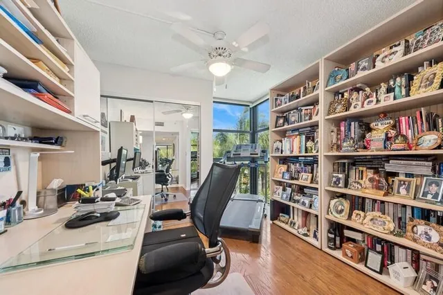 $475,000 | 6562 Boca Del Mar Drive, Unit 321, Boca Raton, FL 33433