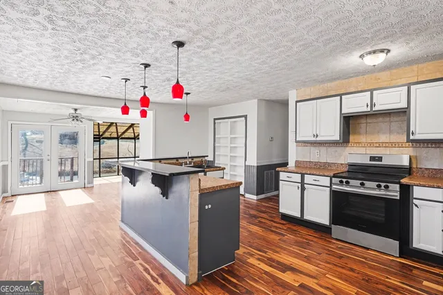 a view of a interior of the room