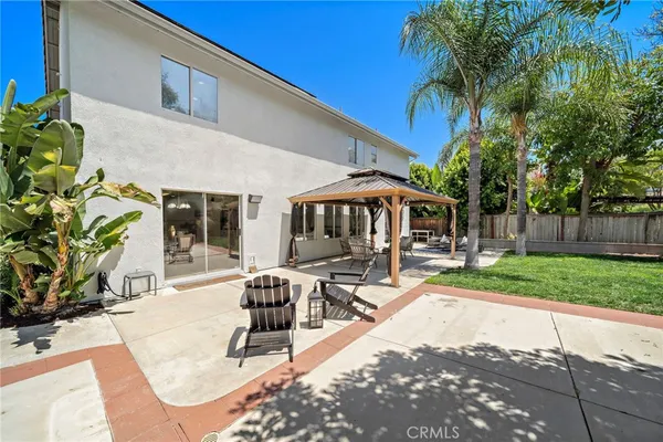 $1,050,000 | 444 Appleby Street, Corona, CA 92881