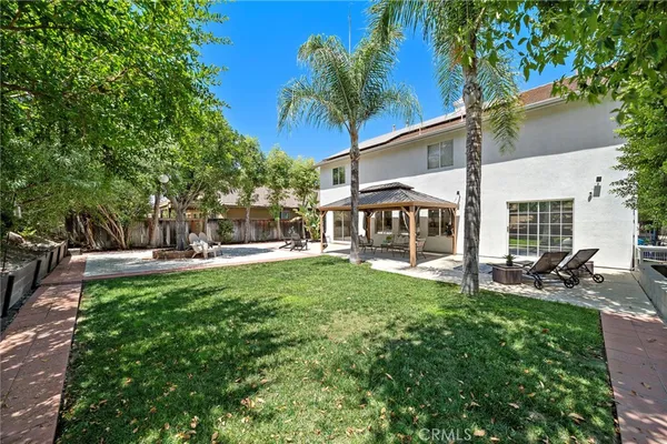 $1,050,000 | 444 Appleby Street, Corona, CA 92881