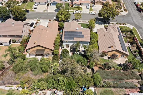 $1,050,000 | 444 Appleby Street, Corona, CA 92881
