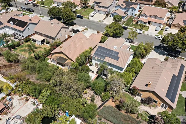 $1,050,000 | 444 Appleby Street, Corona, CA 92881