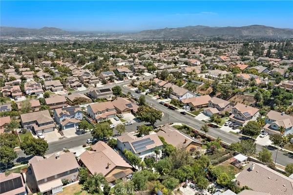 $1,050,000 | 444 Appleby Street, Corona, CA 92881