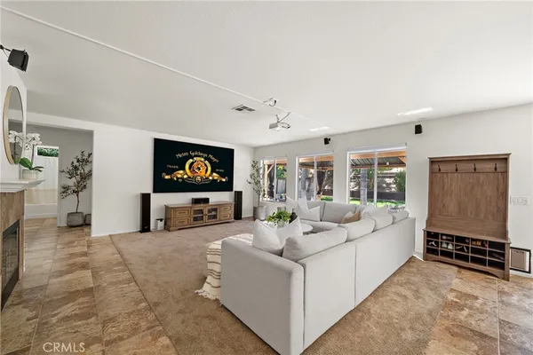 $1,050,000 | 444 Appleby Street, Corona, CA 92881