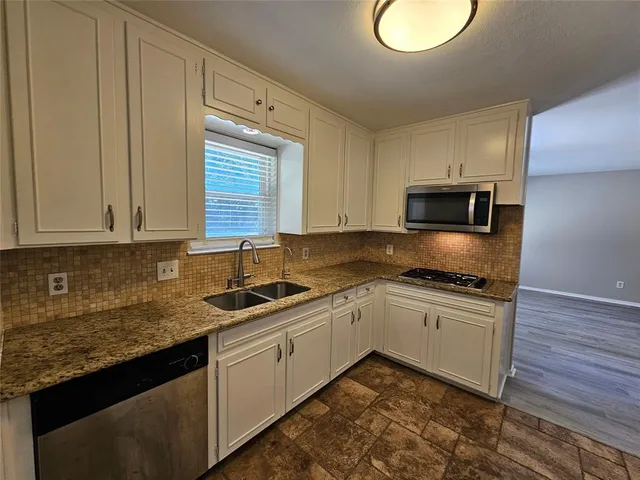 $2,145 | 609 Canyon Ridge Drive, Euless, TX 76040