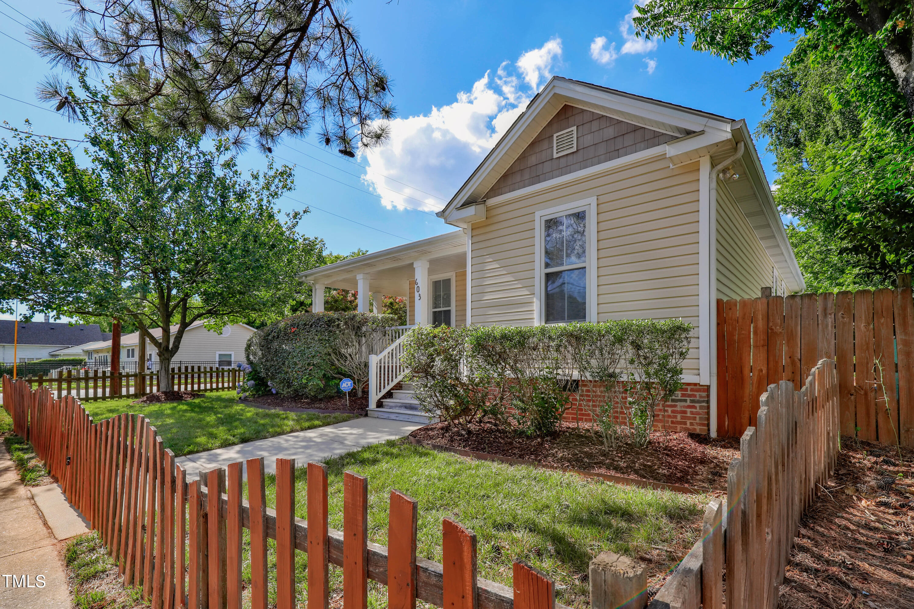 603 East Martin Street Raleigh, NC 27601 - Photo 3 of 25 a front view of house with yard and green space