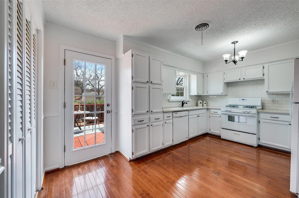 13910 Albemarle Drive Farmers Branch, TX 75234 - Photo 15 of 25