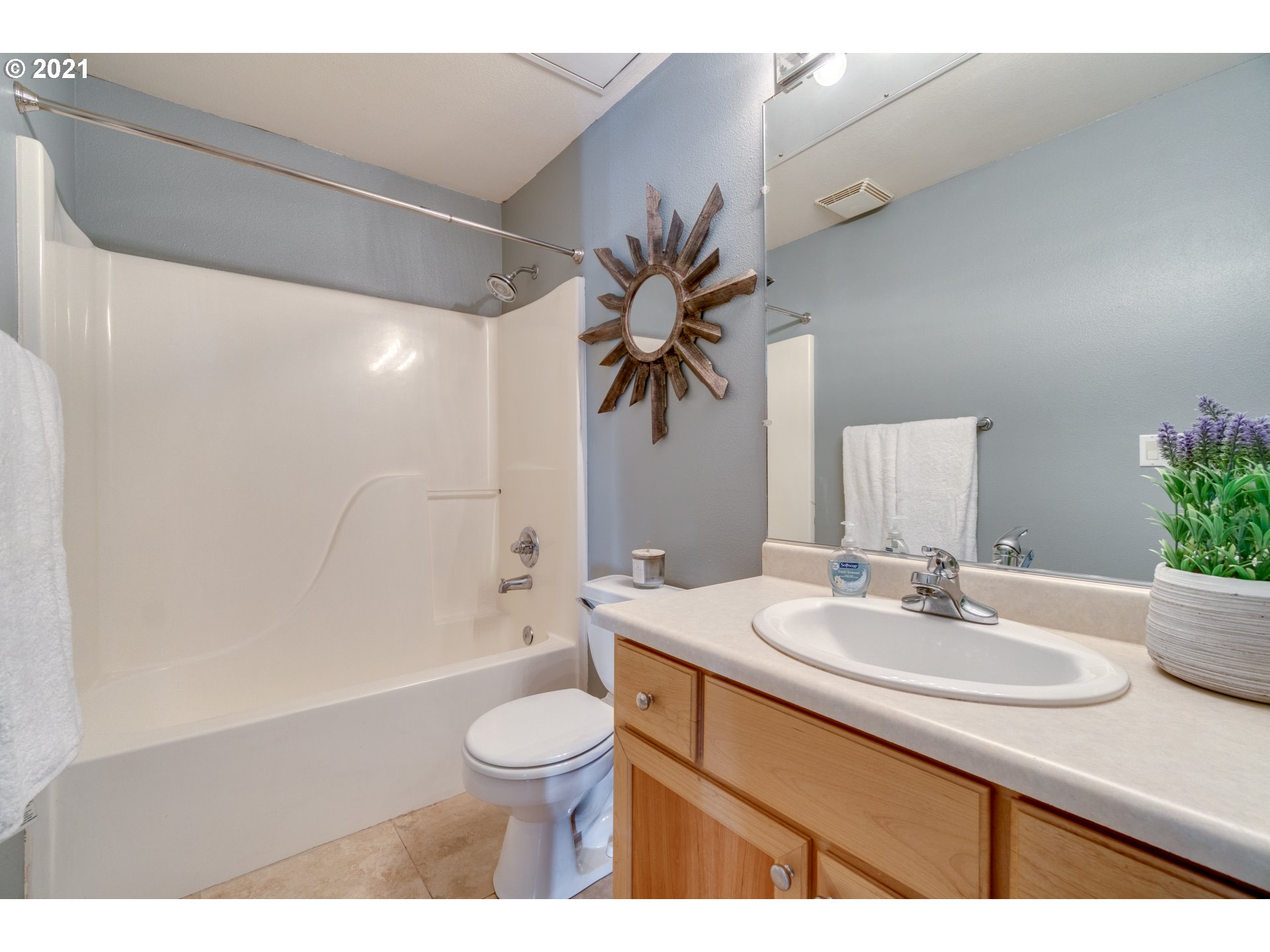 555 Springtree Lane West Linn, OR 97068 - Photo 15 of 26 Gallery Image 15