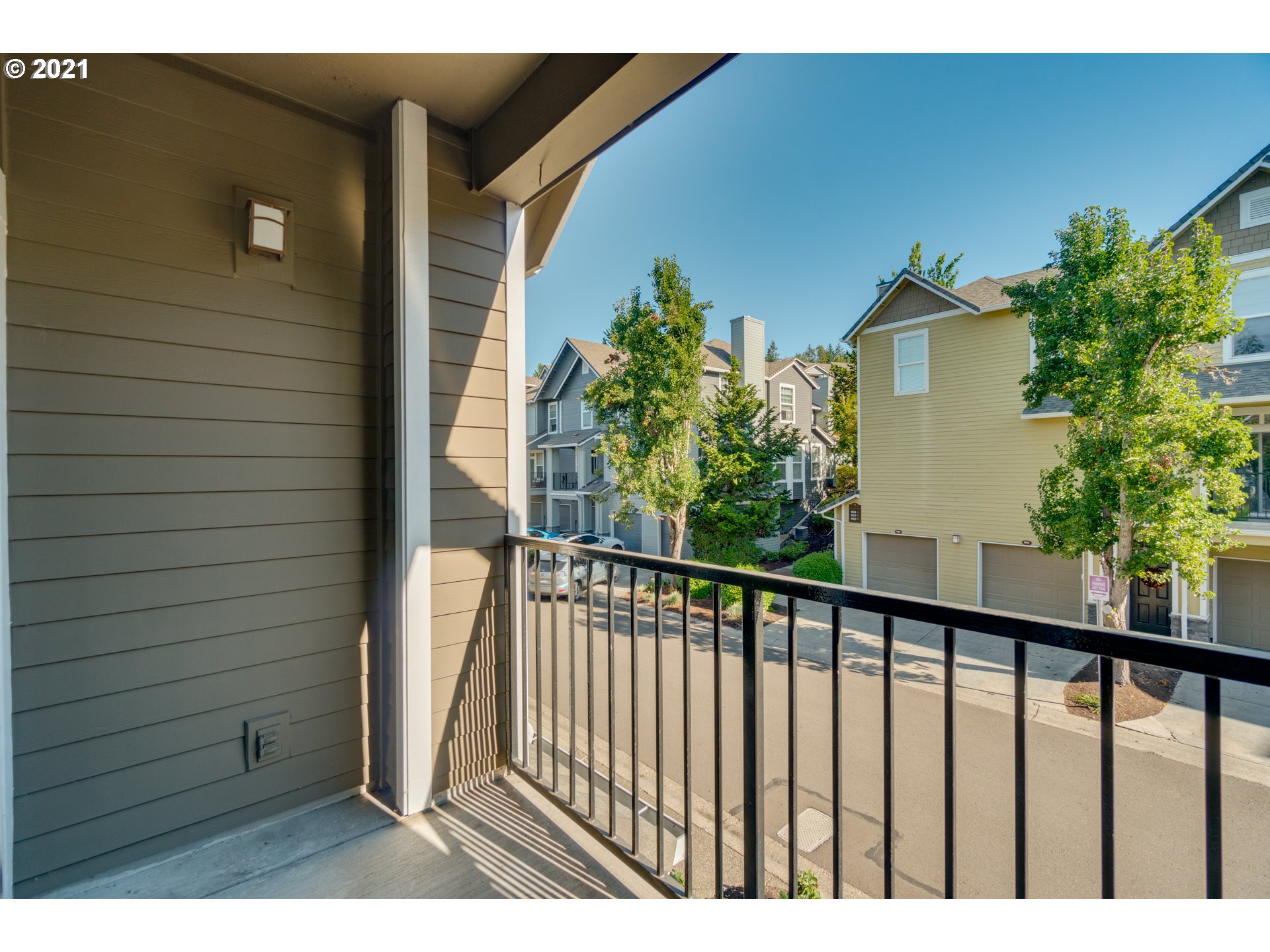 555 Springtree Lane West Linn, OR 97068 - Photo 17 of 26 Gallery Image 17