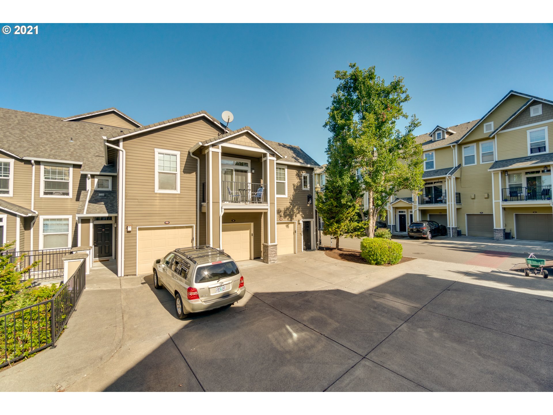 555 Springtree Lane West Linn, OR 97068 - Photo 18 of 26 Gallery Image 18