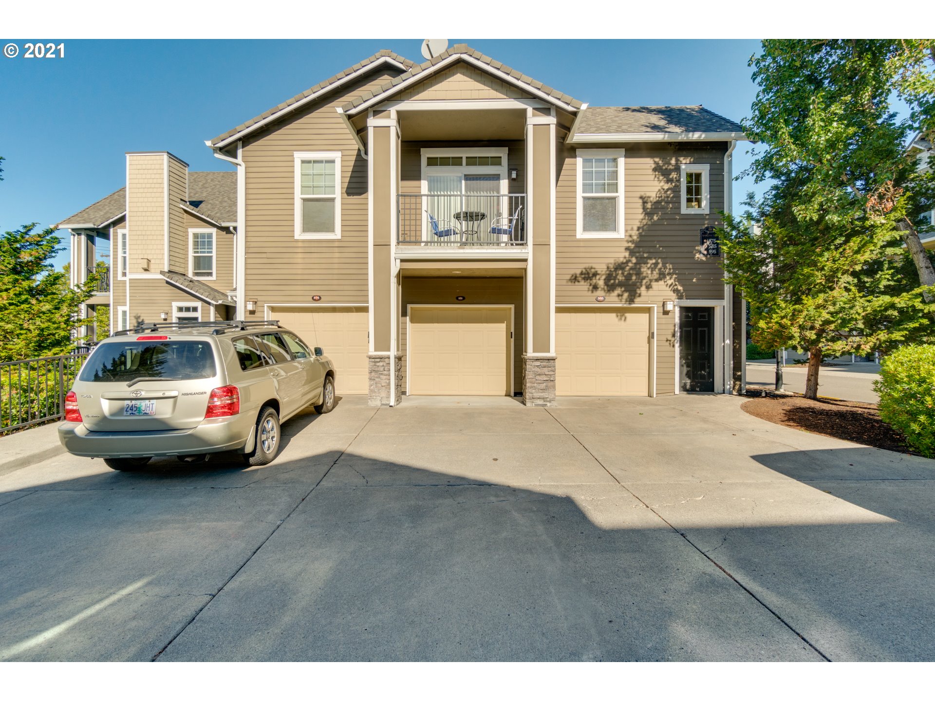 555 Springtree Lane West Linn, OR 97068 - Photo 19 of 26 Gallery Image 19