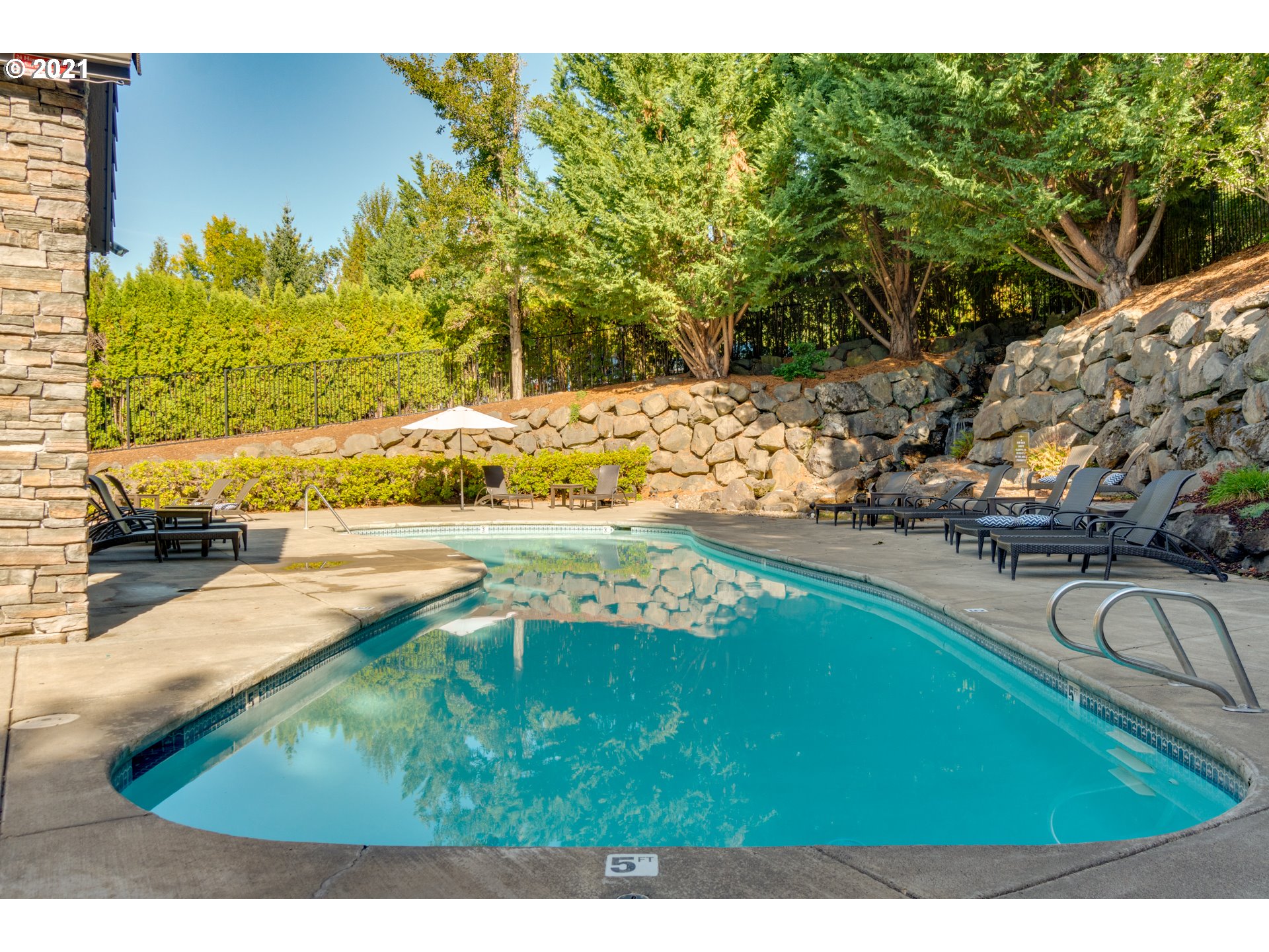 555 Springtree Lane West Linn, OR 97068 - Photo 23 of 26 Gallery Image 23