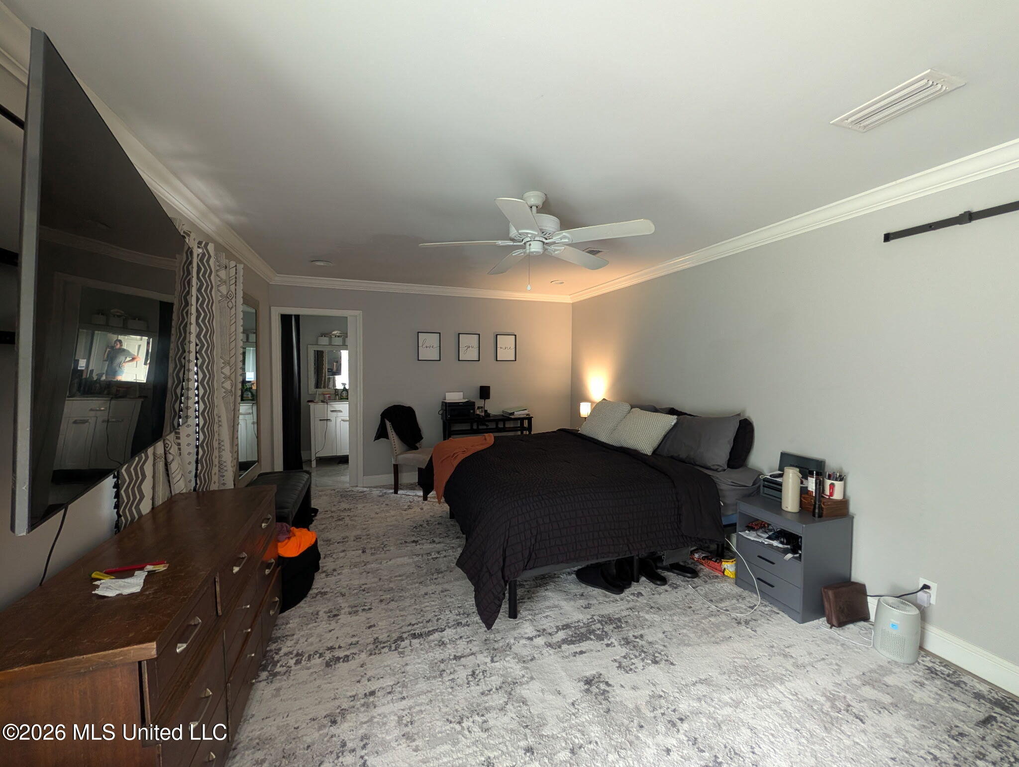 10198 Gorenflo Road D'Iberville, MS 39540 - Photo 9 of 16 Primary bedroom