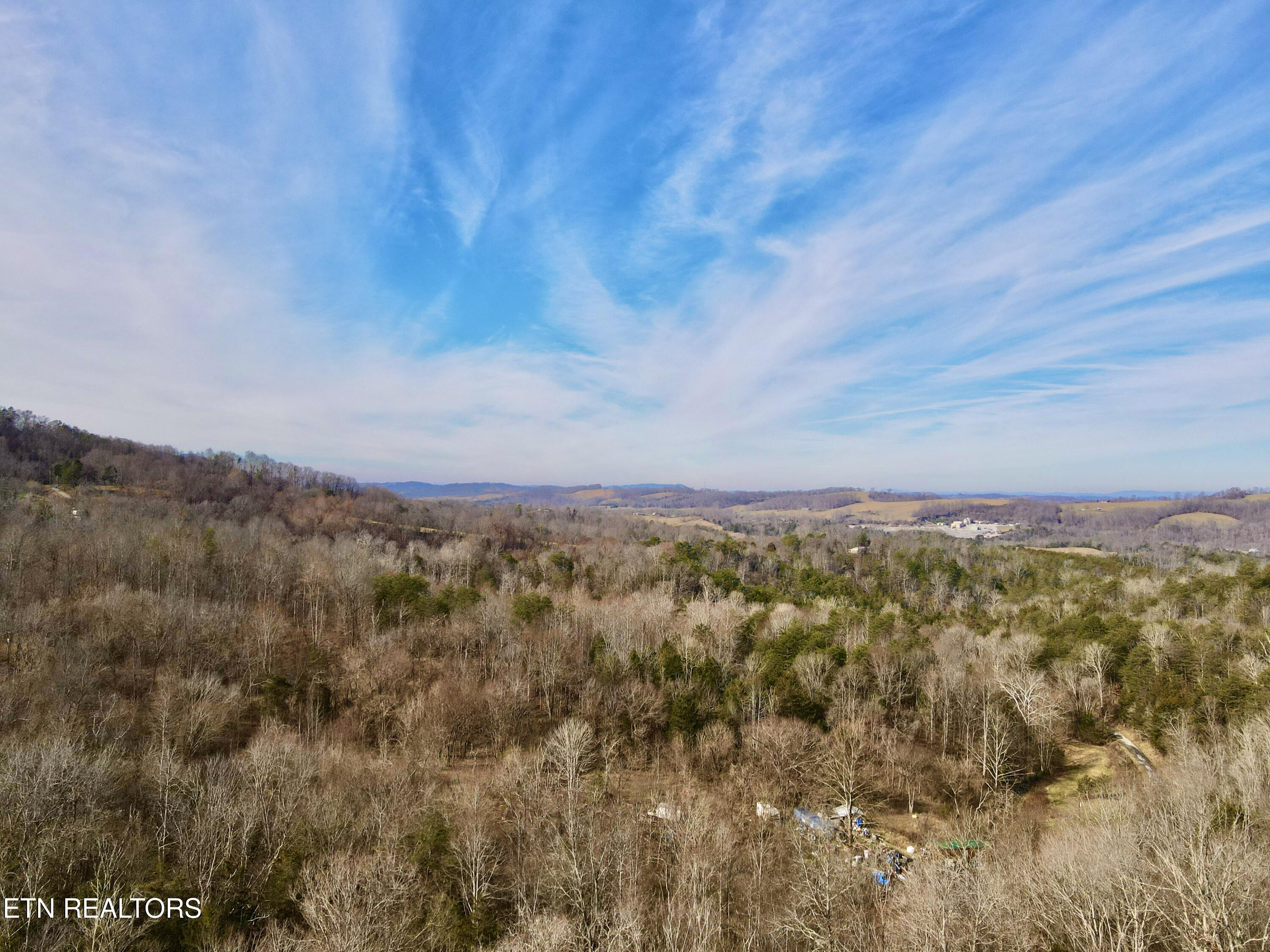 Tbd Rufus Coffey Lane Thorn Hill, TN 37881 - Photo 3 of 10 dji_fly_20250214_104650_255_173954807457