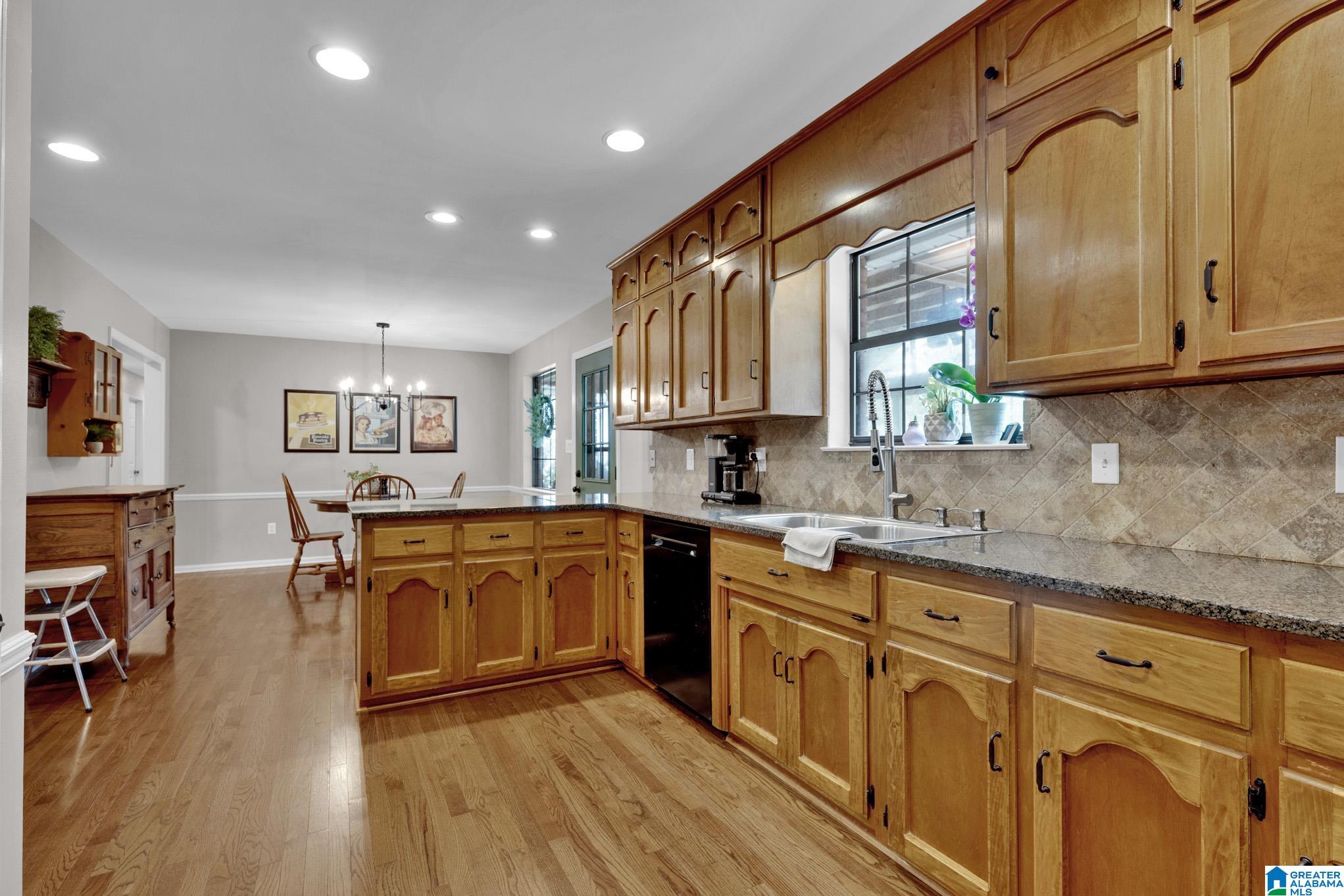 181 West Shugart Ridge Road Gardendale, AL 35071 - Photo 12 of 63 Gallery Image 12
