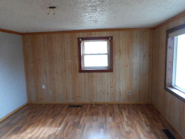 3329 South Rural Street Indianapolis, IN 46237 - Photo 3 of 11 Gallery Image 3