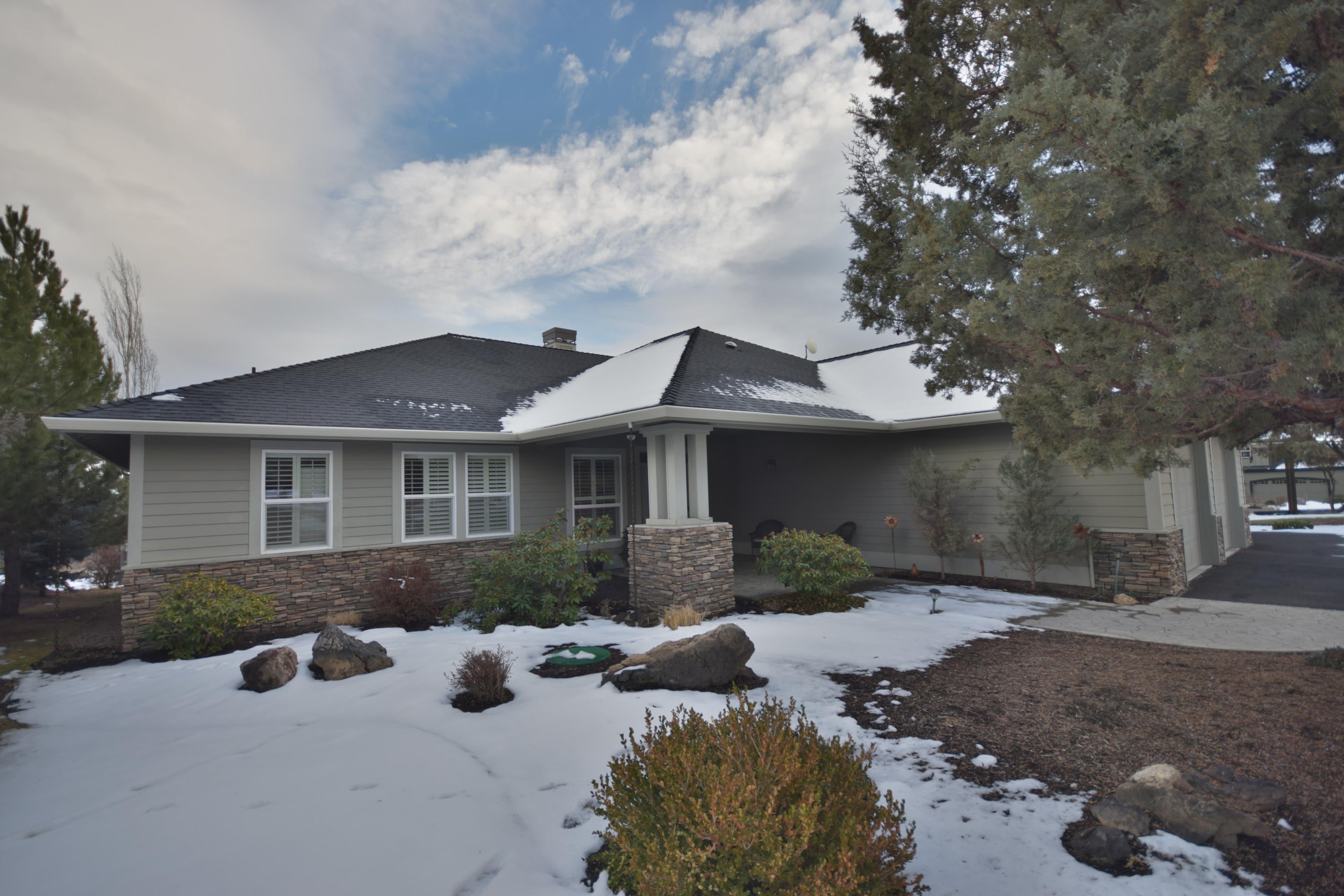 1826 Turnstone Road Redmond, OR 97756 - Photo 1 of 27 Great Single Story in Eagle Crest