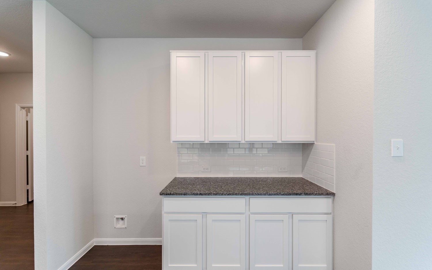 4315 Maple Root Lane Pinehurst, TX 77362 - Photo 7 of 19